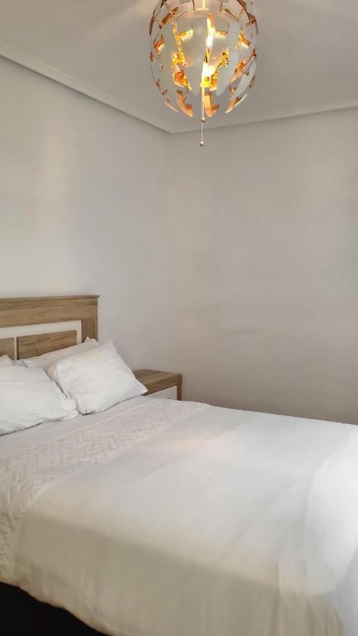Appartement Hermoso Apartamento A Escasos Metros De La Playa à Gijón Extérieur photo